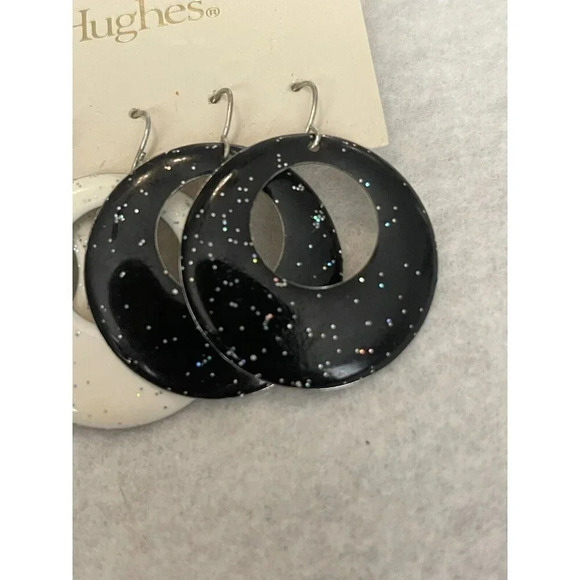 Vintage VTG CC Hughes Dangle Earrings 3 Pairs Gold Tone White Black Glitter - Picture 3 of 7